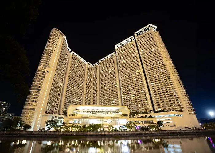 Cozy 3 Min To Rockwell View Pool Parking شقة