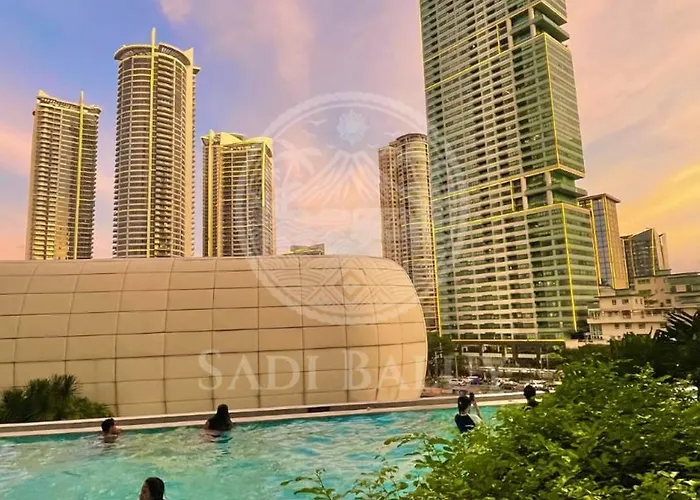 Cozy 3 Min To Rockwell View Pool Parking شقة