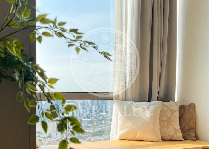 Cozy 3 Min To Rockwell View Pool Parking شقة